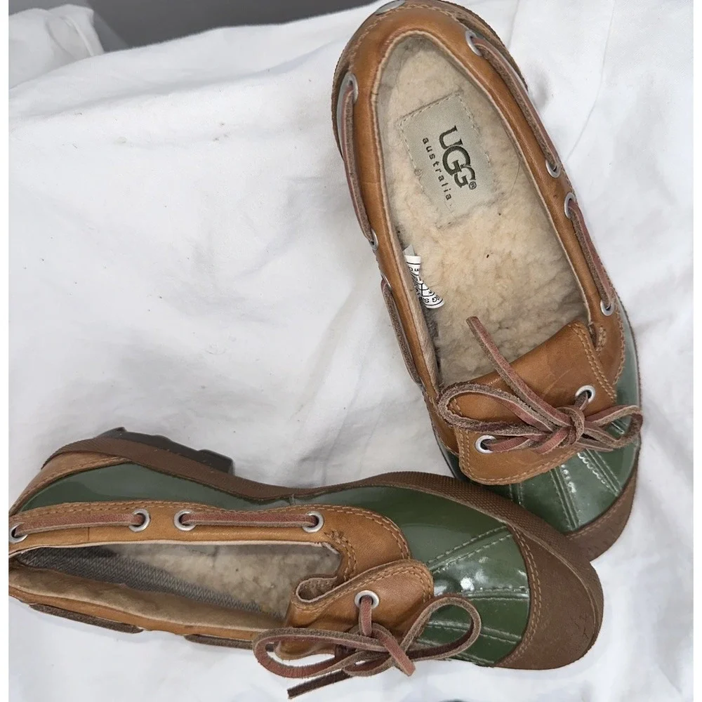 UGG Australia Duck Boots Leather Sherpa Shearling Lined 6.5 Boat Green Brown